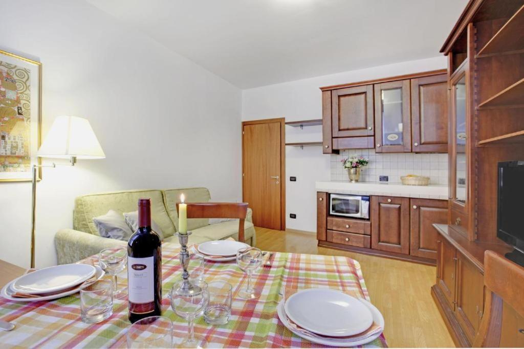Bricola Biennale Apartments Венеция Экстерьер фото