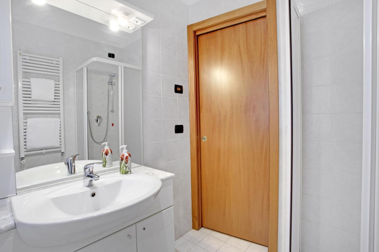 Bricola Biennale Apartments Венеция Экстерьер фото