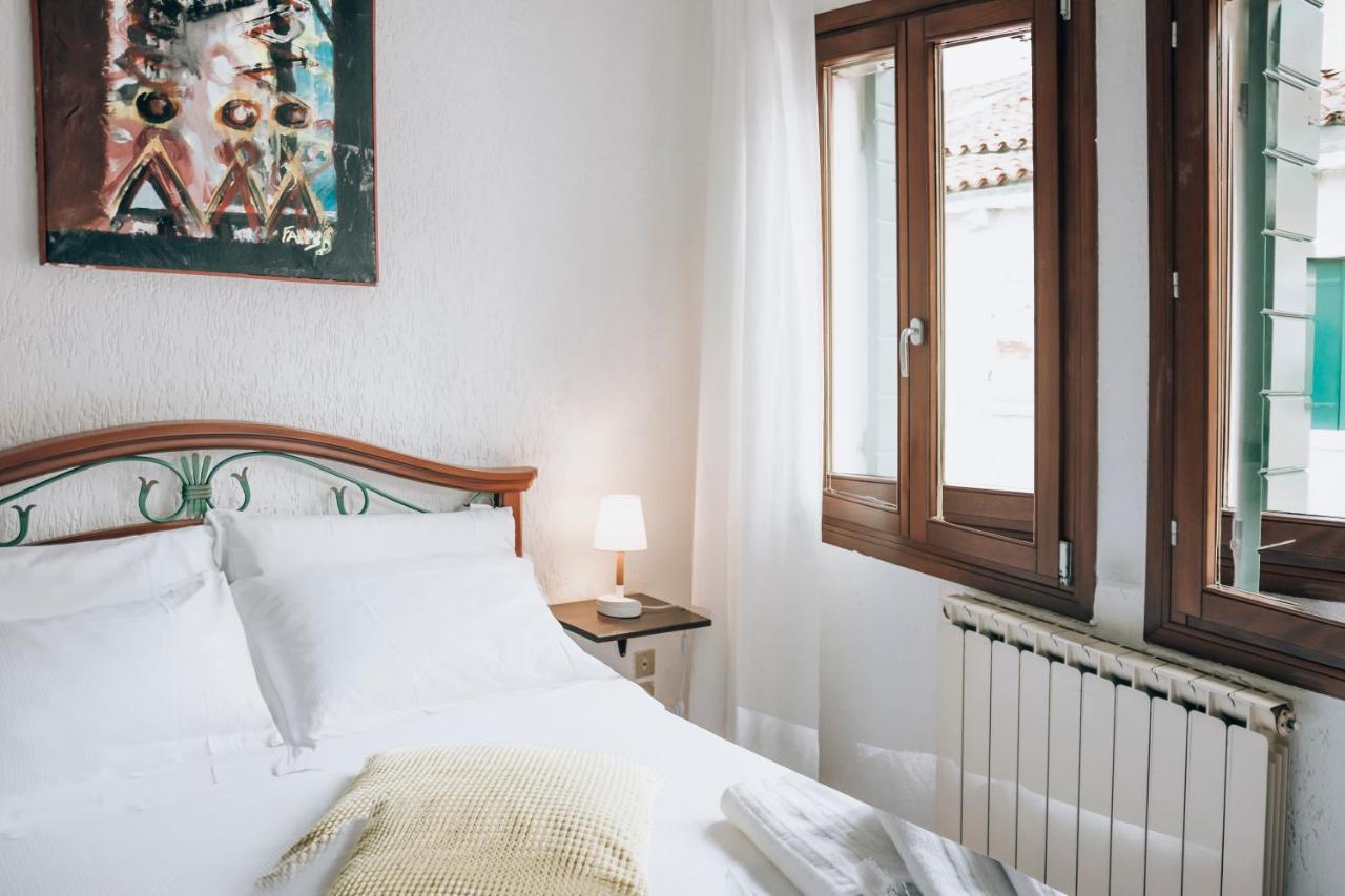 Bricola Biennale Apartments Венеция Экстерьер фото