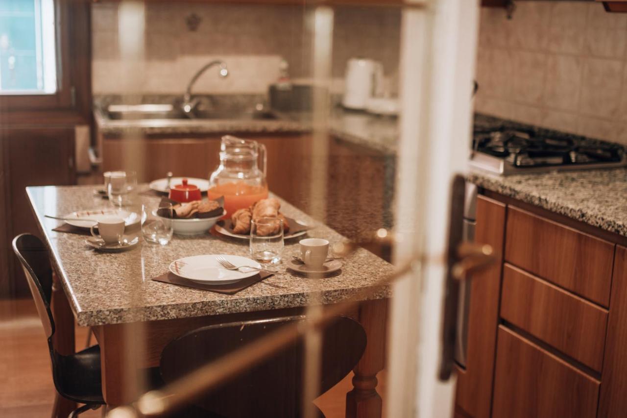 Bricola Biennale Apartments Венеция Экстерьер фото