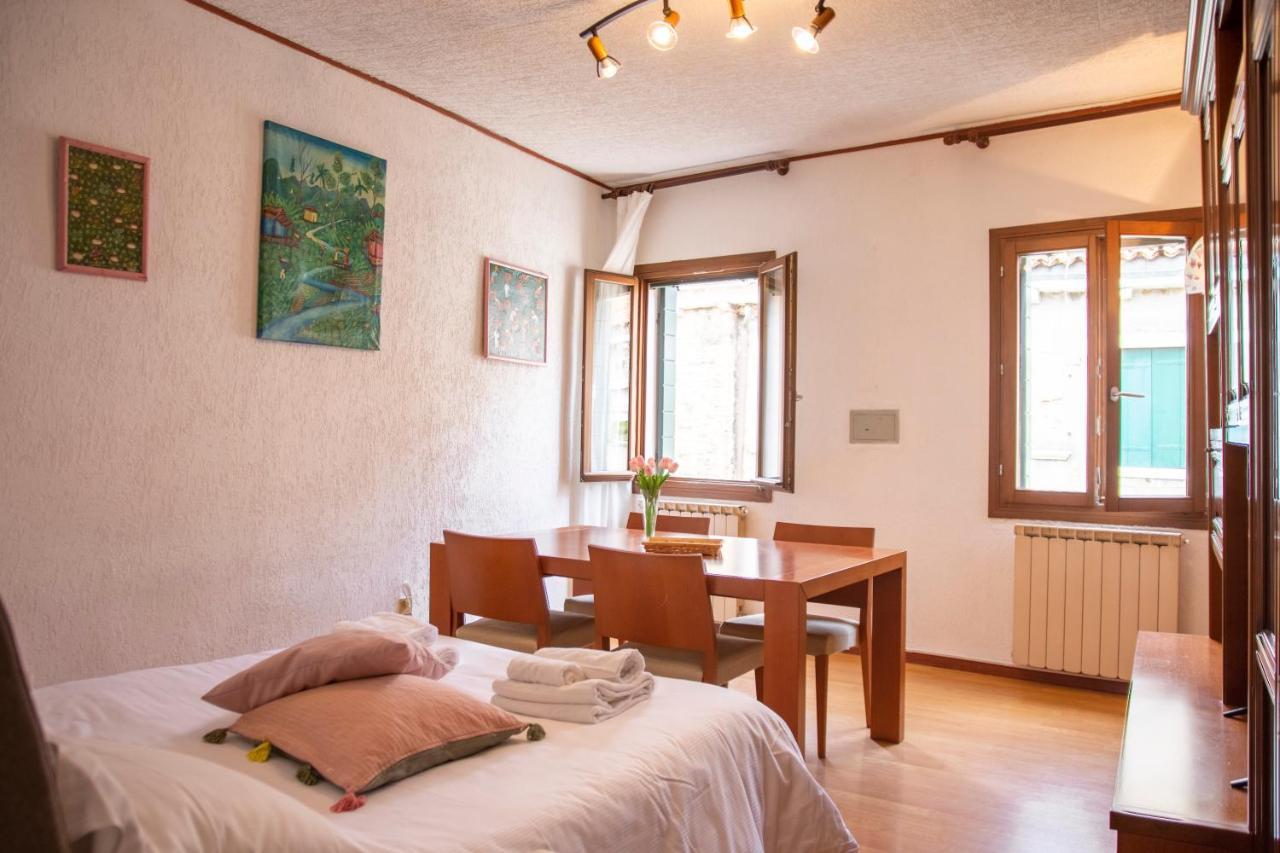 Bricola Biennale Apartments Венеция Экстерьер фото