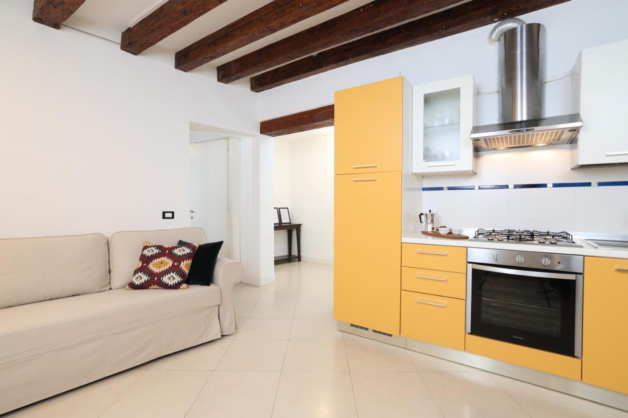 Bricola Biennale Apartments Венеция Экстерьер фото