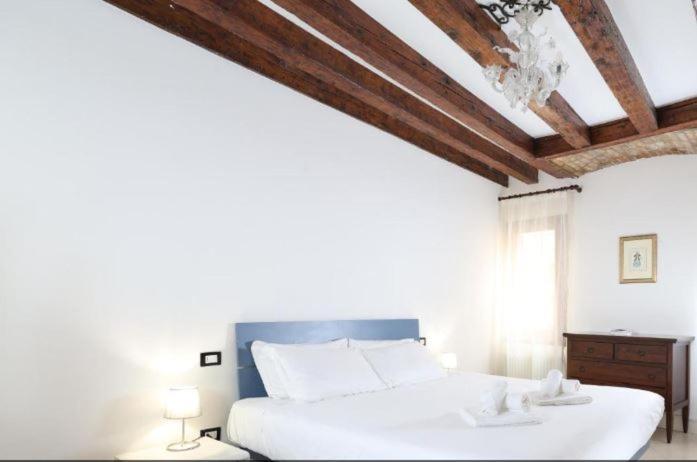 Bricola Biennale Apartments Венеция Экстерьер фото